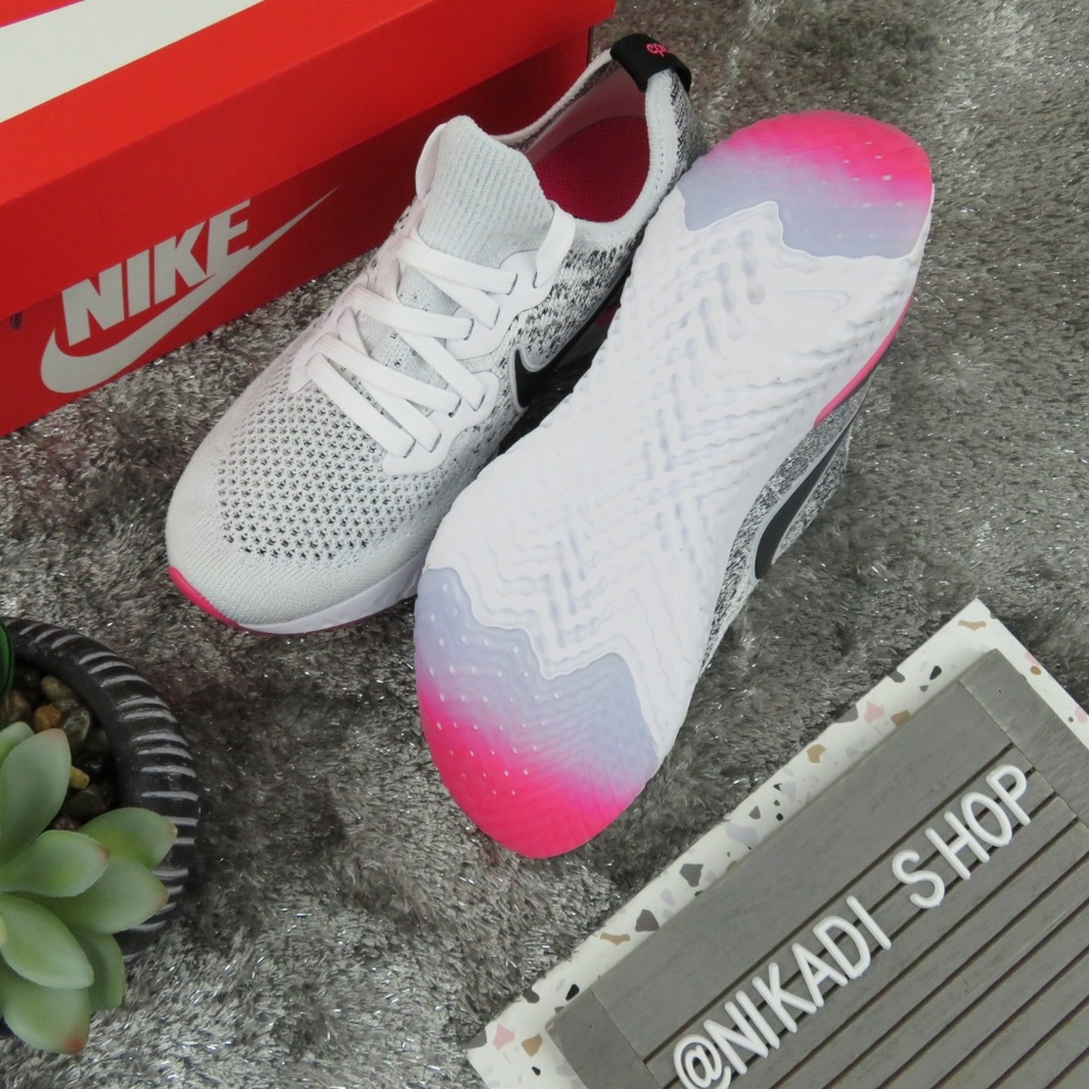 Nike Epic React Flyknit Sneakers - Picture 5 of 5